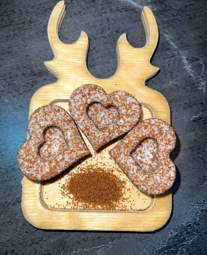 نبات لوکس دستساز یاسی | نبات با گل محمدی و دارچین ✨